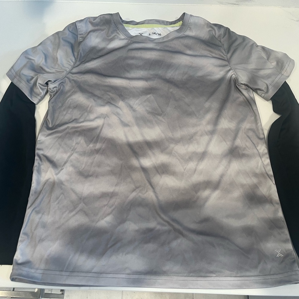NWOT - Boys Xersion Quick Dri shirt, L - 14/16